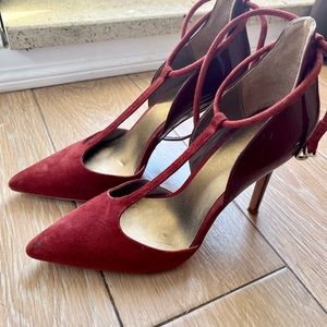 Reiss Burgundy Suede & Patent T Bar Point Toe Heels in Size 39EU/ 8.5US
